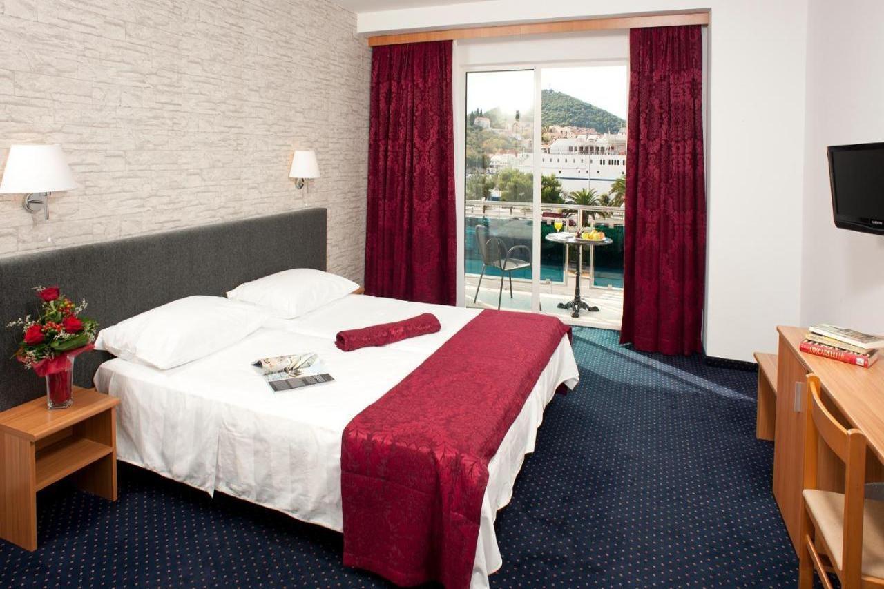 Hotel Petka 3*
