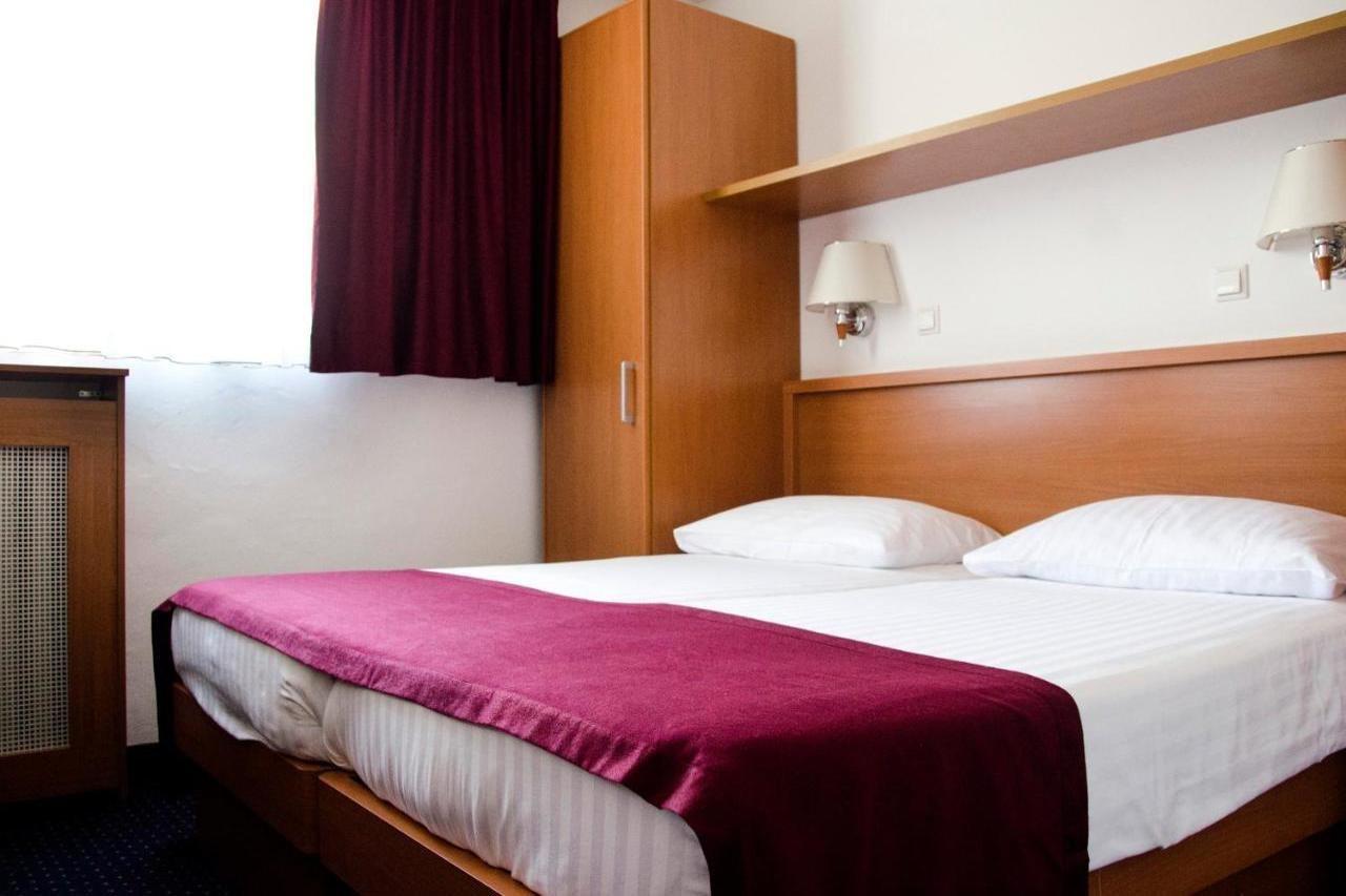 Petka Hotel 3*
